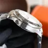 Hommes de luxe 300 Montre 42MM Automatique Mécanique Designer Montres Hommes Montre Bracelet En Acier Inoxydable Bracelet En Caoutchouc Montre-Bracelet D'affaires Montres-bracelets