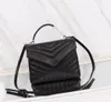 Bolsas de ombro de qualidade Bolsas de luxo Bolsas de moda feminina Cor sólida Sacola em forma de S Bolsa de pele de bezerro preta Clássicos Diagonal Pele de crocodilo Bolsa envelope elegante