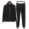 23ss High Street Tide Lettre Survêtements Costume Designer avec LOGO sur la poitrine Couple Pull à capuche Pulls Pantalon trapstar veste Taille M-XXXLL # ch80