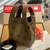 デザイナーアトランティスハンドバッグ女性のためのショッピングバッグ高品質の革製バケットバッグ野菜バスケットビーチバッグトラベルバッグM46817