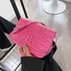 Bolso bandolera con diseño de reloj de arena para mujer, bandolera roja con el mismo estilo, a mano, novedad de 2024