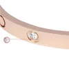 Pulseiras de designer de luxo para mulher elegante moda 18k Mãe Gold Mulheres meninas Férias Festas de festa Bracelete de designer de cadeia