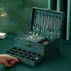 Smycken lådor nya tre lager retro högkvalitativ sammet smycken låda med halsbandskrokörhängen ring armband lagring fodral gröna färger q231109