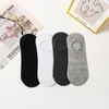 Chaussettes pour hommes 6 paires / lot Invisible Men No Show Low Cut Cheville Coton Mince Noir Blanc Chaussette Courte Antidérapante Silicone Été Respirant