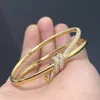 Brand Brand Brand Bracelelet NOVO Produto com Diamond Gold Fashion Design Advanced Personality Butterfly Rope embrulhado com logotipo 8J6m