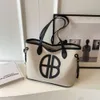 Frauen Handtaschen CE Bag Messenger Bag Designer Cel Canvas Split Leder Eimer Bucket Cowhide hat eine schöne Kapazität Pendler mit hoher Kapazität Leinwand Tasche 2024 New W U1bm
