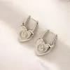 Boucles d'oreilles créoles designer pour femmes balancent boucles d'oreilles fleur lettre mode plaqué or rose orecchini grand coeur creux boucles d'oreilles de luxe bijoux de créateur zb091