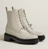 2024s inverno elegante marca feminina funk tornozelo bota fivela martin botas branco preto saltos de couro de bezerro sola de borracha senhora botas de motocicleta conforto andando salto alto