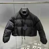 Womens Down Parkas Winter Designer Women Jacketrockar med bokstäver högkvalitativa bälten Vindbrytare för kvinnorsjackor ärmar avtagbara ytterkläderkrig J231109