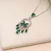 اطلاق مرصع Sier Sier Natural Emerald Netclar Stail سلسلة عصرية ، رائعة ، نبيلة ، أنيقة ، على غرار النساء اللامع الجميل ier tyle uper