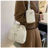 2024 Nuovo designer Womens Cross Cohbody Trend Secket Casual versione coreana Doppi Ling Lattice Solid Bag