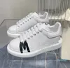 2023 Casual Schoenen Luxe Desiner Echt Leer Paar Sneakers Platte Sport Borduur Ontwerp Trainers Schoenen 15