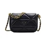 2024 Nouveau designer pour femmes crossbody bodin hand shangpin tendance version lingge chaing sac