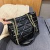 2024 Nouveau designer pour femmes crossbody bodin lingge brodered fil femed tendance grand sac