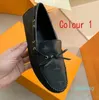 Chaussures habillées hommes chaussures de créateur été arc plage femmes chaussures en cuir plat boucle en métal sandales décontractées dame lettre imprimée homme classique chaussure de travail taille marron avec bo