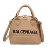 Designer-Tasche 2023 Sommer-Tasche 20 % Rabatt Damen Einfacher Briefdruck Bonbonfarbe Handgehaltene exotische Muschel