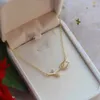 Anhänger Trendy Exquisite 14k Echtgold Schöne und charmante Rose Blumenkette Halskette für Frauen Hochwertiger Anhänger Schmuck Geschenk