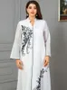 Etniska kläder Ramadan White Abaya Turkiet Islamiska muslimska Long Dress African Dresses Prayer Clothes Women Robe Femme Musulmane Kebaya