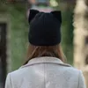 Gorro/bonés de crânio bonito gorro de orelha de gato inverno quente chapéu de malha lã macia crochê crânios gorros para mulheres menina pequeno diabo cosplay boné de halloween yq231108