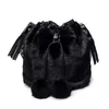 Sacos de noite Mulheres Moda Inverno Bolsa de Ombro Pequeno Furry Faux Fur Bucket Drawstring Hand Bag Meninas Bolsa Cross Body Bag com Pom 231108