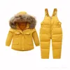 Jassen 80% White Duck Winterjas Kinderskipak Roze Meisjes Sneeuwjas Overalls Koreaanse kinderen Donsbroek Parka's Zachte warme sets 231109