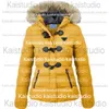 2023 Autunno/Inverno Design Abito in cotone Abito corto da donna con cappuccio caldo versatile Cappotto casual Cappotto in cotone da donna con bottoni in corno di mucca