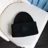 Wollen mutsen gemengd breien lachend gezicht Warme wintermutsen voor dames Paarmodellen Lady Thread gebreide muts Chapeau