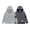 Conjunto de ropa deportiva de manga corta para hombres y mujeres de diseñador de lujo Camisa Trendy Spring New Zip Hooded Plaid Casual Loose Unisex Jacket