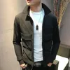メンズジャケットファッション韓国薄いジャケットメンメンストリートジッパースリムソリッドカラーカジュアルプレッピースタイルブラックショートコート男性プラスサイズ5xlmen's