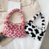 Bolsas de noche Moda Mujeres Impresión de vaca Mini Bolsas de hombro Mujer Invierno Felpa Bolsas de axilas Leopardo Patrón de cebra Bolsas de asas mullidas Monederos pequeños 231108