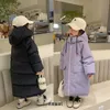 Chaquetas de invierno Abrigos de algodón grueso para niñas Chaquetas con capucha Ropa de abrigo para niños Ropa para bebés Parka larga y cálida Traje para la nieve CH28 231109