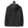 Projektant Mens Jackets Wzór odzieży marka krem ​​przeciwsłoneczna kurtka bombowa płaszcza odzieży wierzcha moda zwykłe płaszcze uliczne 06