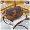 Designer-Tasche 2023 Sommer-Tragetasche 20 % Rabatt Heller, alter Blumen-Postmann mit bedruckter Schulter, roter Super-Feuer-Messenger GL10