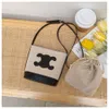 حقائب اليد CE دلو دلو حقيبة Messenger Bag Designer Cel Canvas split Leathy Cowhide لديها سعة جميلة 2024 جديدة الأم وحقيبة حقيبة دلو صغيرة Prem Gdkk