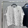 Lyxdesigners herr- och kvinnors ärm Sportkläder Set Shirt Rätt version av familjens nya krokbokstavslovers OS Casual Split Creed Short Sleeve T-shirt