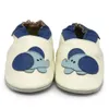 ファーストウォーカー001Carozoo Infant Shoes幼児用スリッパソフトシープスキンレザーの男の子FirstWalkers Girl Childrens 231109