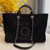 Women's Luxury Fashion Classic Canvas Beach Bag Large Capacity Small Chain Packs Big Handbags VL8N Designer Handbag Online sale