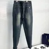 Jeanshosen Designerjeans Herrenjeans schmal geschnittene neue trendige Marke vielseitige gerade Hosen Stickerei Steppung zerrissene Marke Vintage-Hose Herrenmode Jean 4 Stile