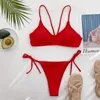 Damenbadebekleidung Sexy Frauen Metallring Bandage Micro Badeanzug Solide Druck Zweiteilige Bikini Set Push Up Baden Rote Farbe