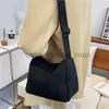 Sacs à bandoulière Sac de grande capacité 2023 Nouvelle mode féminine Simple Sac fourre-tout messager de banlieue noir andcatlin_fashion_bags