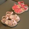 First Walkers 'Girls' Sandals Fashion Princess Summer Summer Sole Sole Anti Slip Nasual Beach Shoes Treasure Head Little Girls 'Sandals 230410