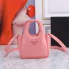 Luxury Handbag Designer Crossbody Bag Mini Tote Fashion Leisure Svart plånbok mjuk fårskinn bokstäver singel axel kvinnor middag fest koppling handväska 2024