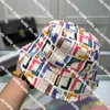 Diseñador Sombrero del cubo de lujo pintado Graffiti Sombrero para mujer para hombre Casual Skullcap Diseñadores Carta artística Cap Casual Peaked Cap Moda Béisbol Sombreros