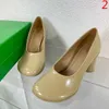 Formalne buty damskie buty designerskie letnie okrągłe palce niskie obcasy luksusowe buty dla kobiet. Rozmiary 35-41