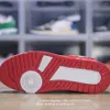 Projektant Flat Sneaker Treaker Buty swobodne buty dżinsowe skóra biała zielona zielona czerwona niebieska platforma mody mens damskie trampki niskie trenery 36-45 za dobrą cenę 46