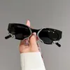 Okulary przeciwsłoneczne ramy Kammpt in Cat Eye Women Fashion Snake Owinięte okrągłe odcienie vintage okulary luksusowe projekt