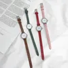 Relógios femininos simples retro feminino marrom branco pequenos relógios versátil pulseira fina pulseira de couro senhoras relógio de quartzo relógio de pulso reloj mujer 231109