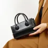 أكياس مسائية حقيبة جلدية ياناتاري الأصلية للنساء بعدم الرسوم البسيطة حقائب اليد كروسة أنثى مصممة كتف المتسوق