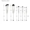 Makeup Brushes 5PCS Beaded DIY Makeup Brush Set Metal Handle Cosmetics Brush Powder Blusher Powder Eye Shadow Eyebrow Brush Cute Beauty Tools Q231110