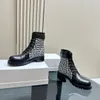 Balmais Classic高品質の最新2024 The Autumn/Winter Large B-Button Printed Martin Boots Cowhide Womens Boots 3cmの高さ